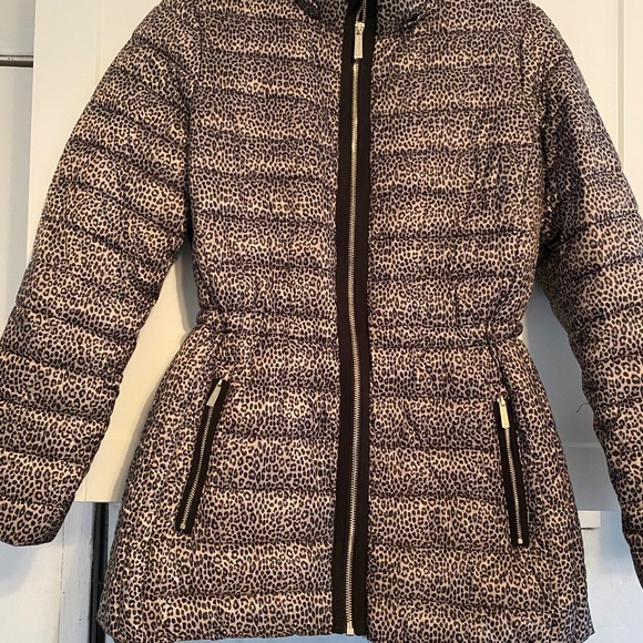 MICHAEL KORS  Packable Quilted Puffer Jacket - Picture 9 of 12